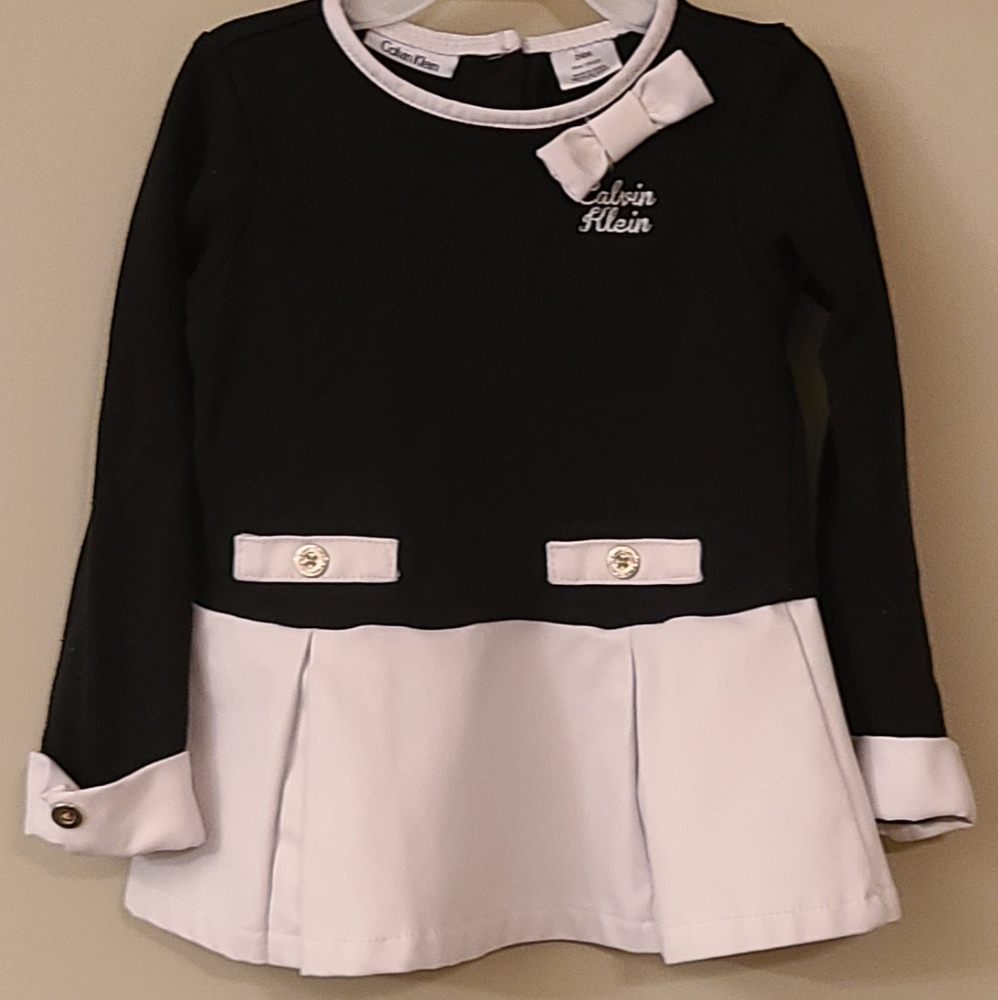 Calvin Klein black and ivory long sleeved dress
